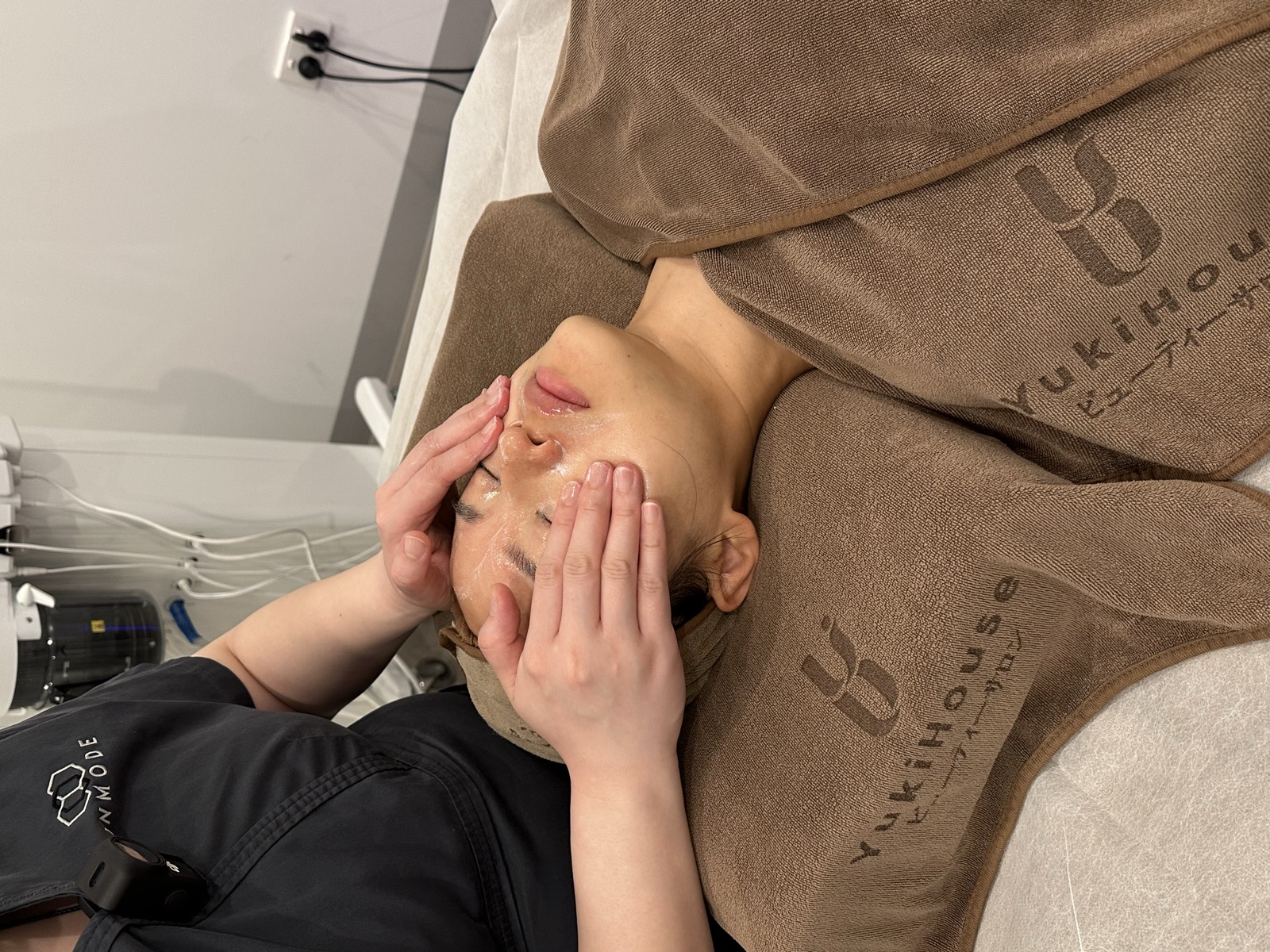 Facial care in progress